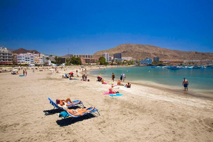 Ventura Next To The Beach Arona  Bagian luar foto